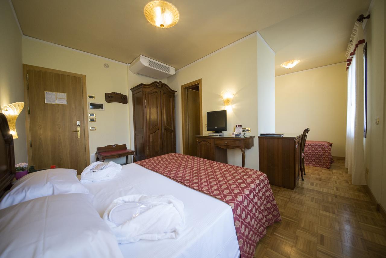 Hotel Spessotto Portogruaro Eksteriør billede